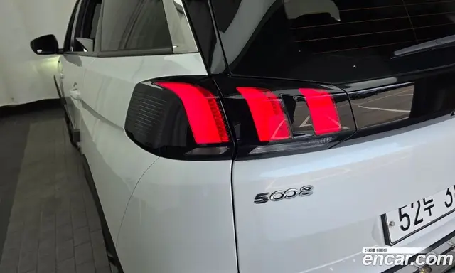 Peugeot 5008 2018 2.0 автомат (гидро), миниатюра 9