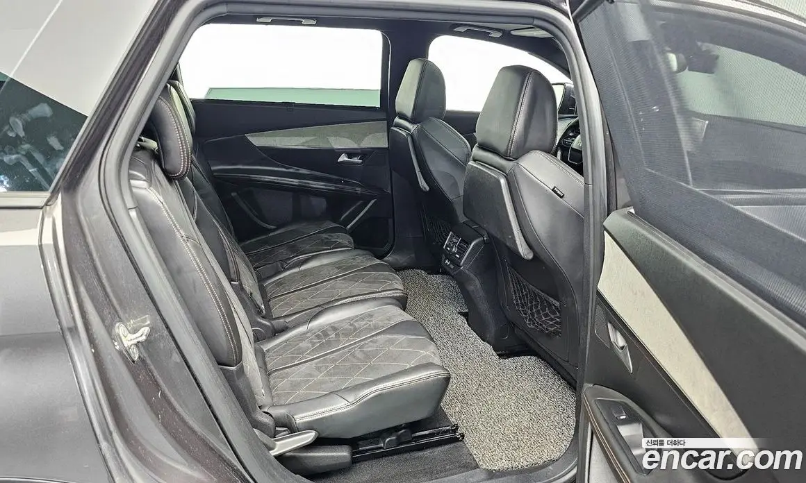 Peugeot 5008 2018 2.0 автомат (гидро), фото 12