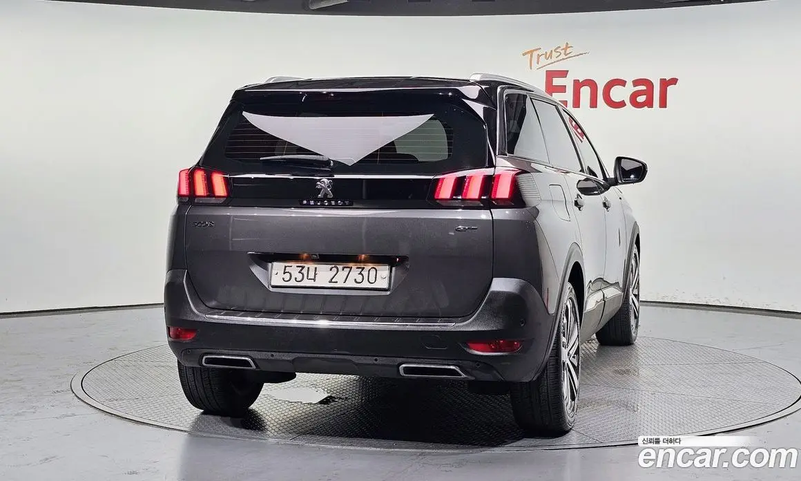 Peugeot 5008 2018 2.0 автомат (гидро), фото 4