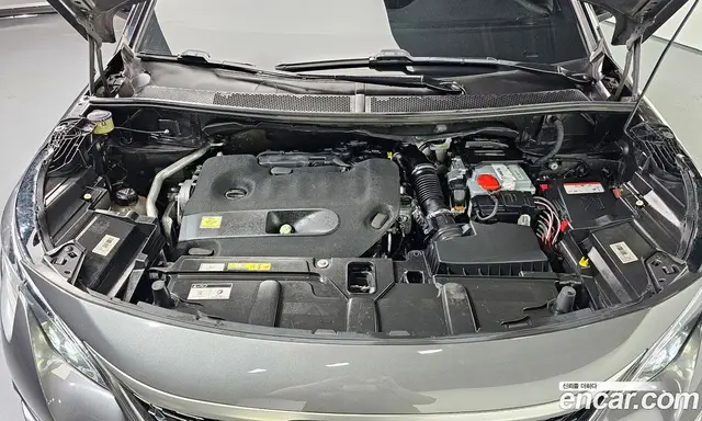 Peugeot 5008 2018 2.0 автомат (гидро), миниатюра 6