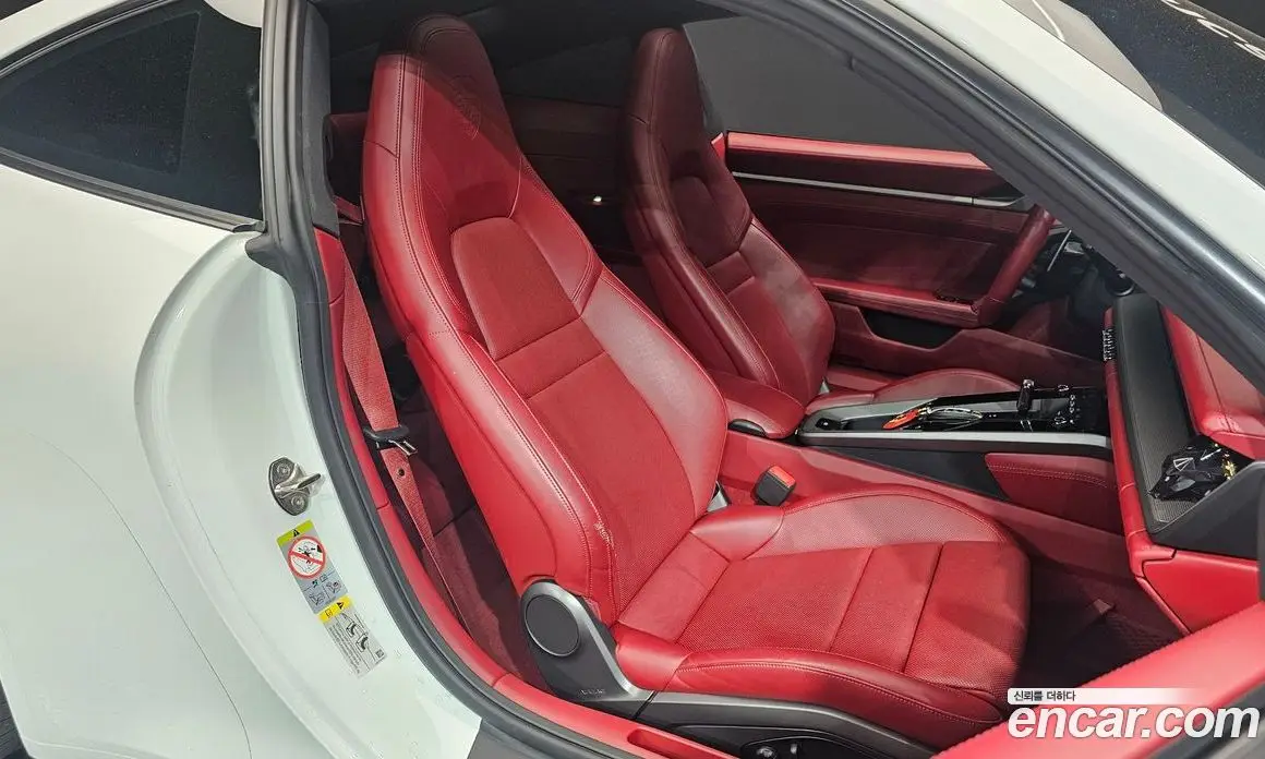 Porsche 911 2022 3.0 автомат (гидро), фото 12