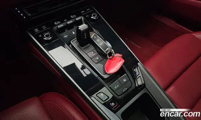 Porsche 911 2022 3.0 автомат (гидро), миниатюра 9