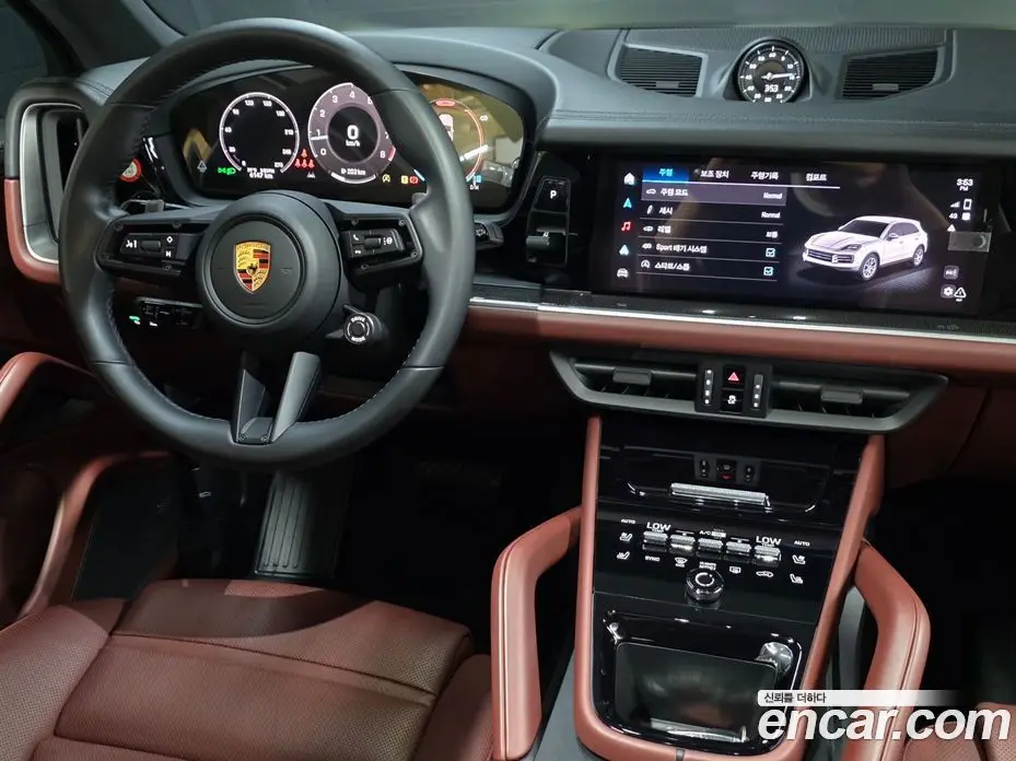 Porsche Cayenne 2024 3.0 автомат (гидро), фото 16