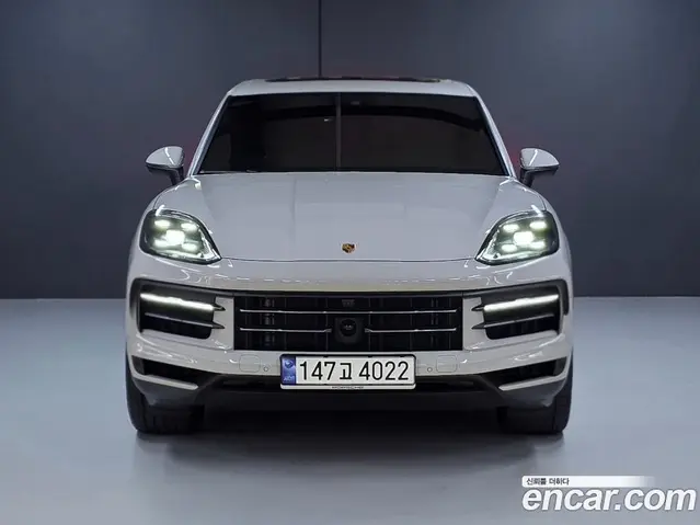 Porsche Cayenne 2024 3.0 автомат (гидро), миниатюра 3