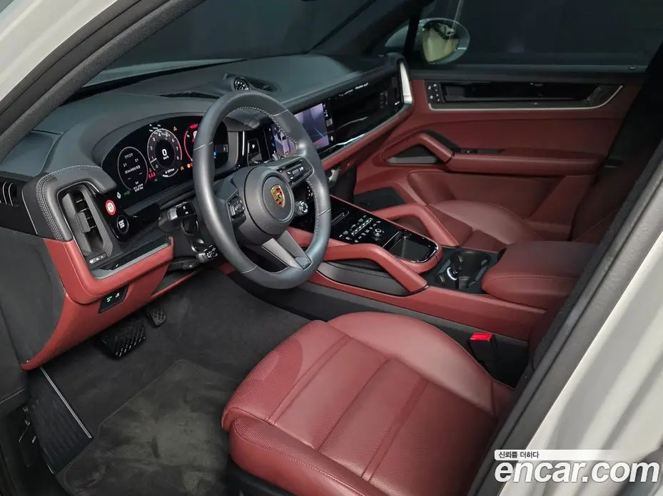 Porsche Cayenne 2024 3.0 автомат (гидро), фото 7