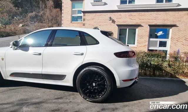 Porsche Macan 2015 3.6 автомат (гидро), миниатюра 2