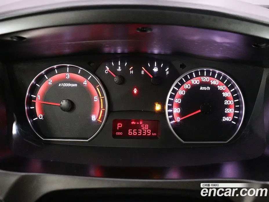 SsangYong Korando 2017 2.2 автомат (гидро), фото 14