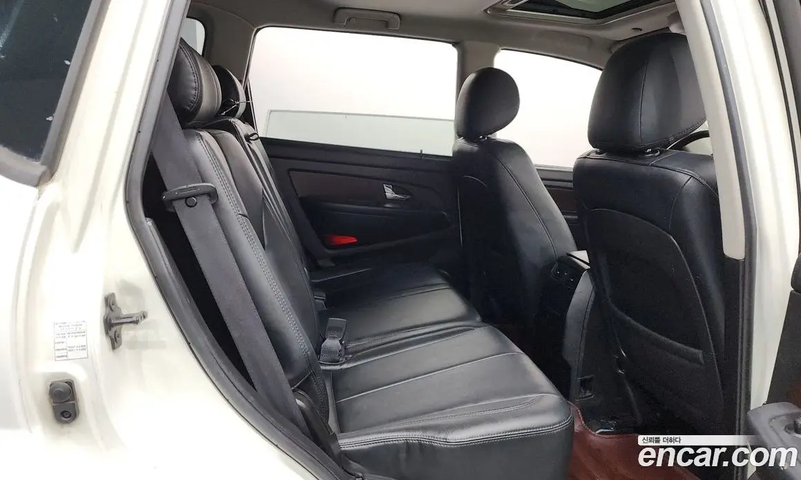 SsangYong Rexton 2013 2.0 автомат (гидро), фото 17