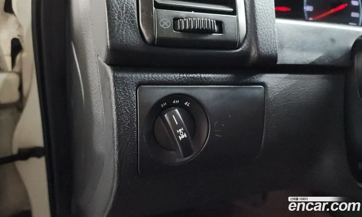 SsangYong Rexton 2013 2.0 автомат (гидро), фото 28