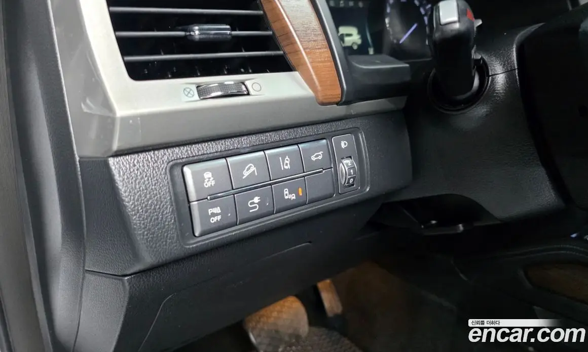 SsangYong Rexton 2017 2.2 автомат (гидро), фото 23
