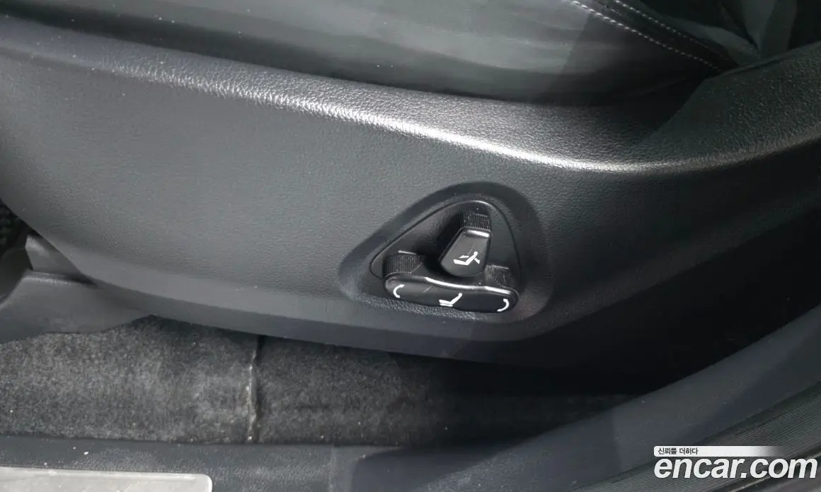 SsangYong Rexton 2017 2.2 автомат (гидро), фото 31