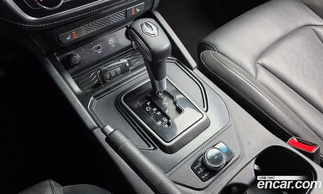 SsangYong Rexton 2019 2.2 автомат (гидро), миниатюра 12