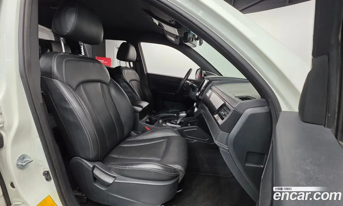SsangYong Rexton 2019 2.2 автомат (гидро), фото 13
