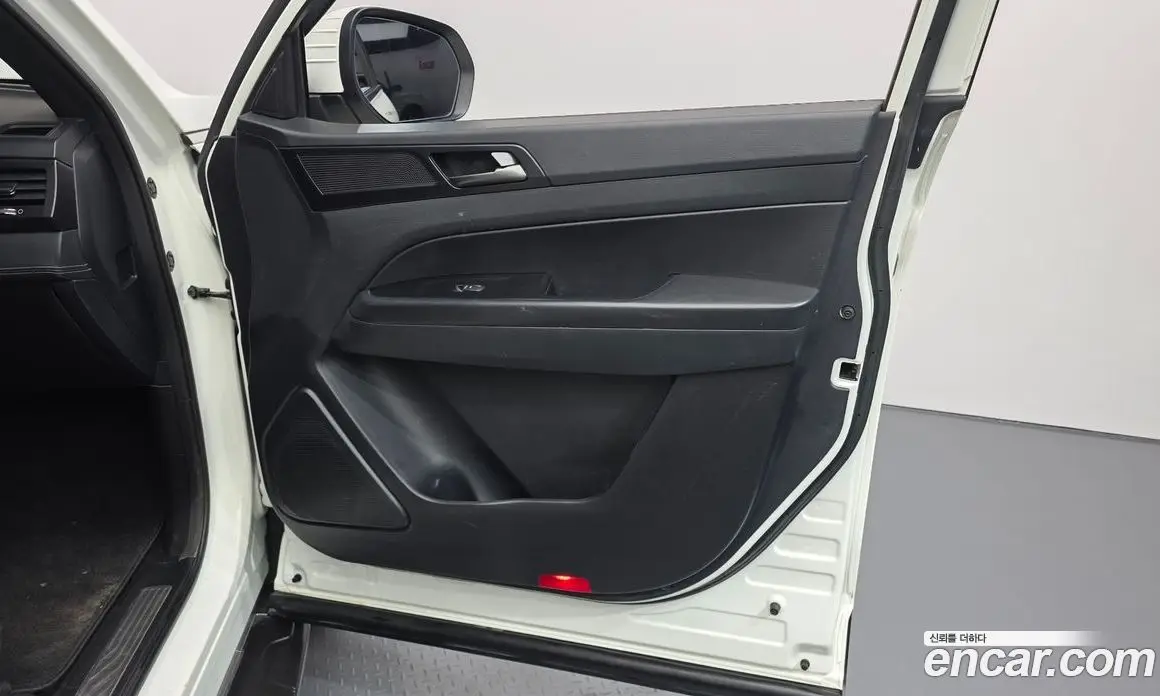 SsangYong Rexton 2019 2.2 автомат (гидро), фото 14