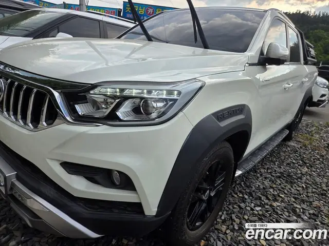 SsangYong Rexton 2019 2.2 автомат (гидро), миниатюра 2