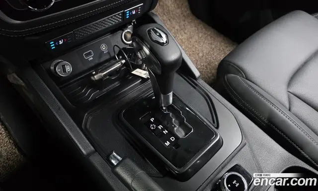 SsangYong Rexton 2020 2.2 автомат (гидро), миниатюра 9