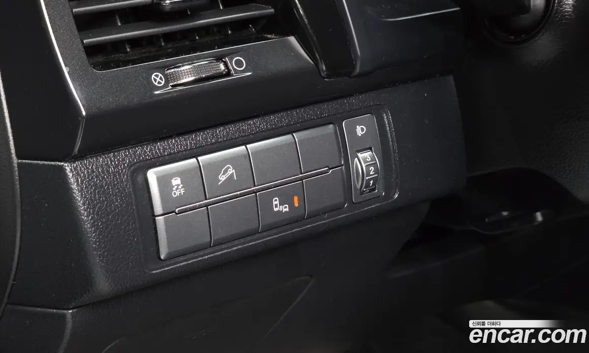 SsangYong Rexton 2020 2.2 автомат (гидро), фото 15