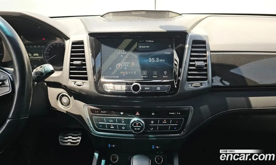 SsangYong Rexton 2021 2.2 автомат (гидро), фото 11