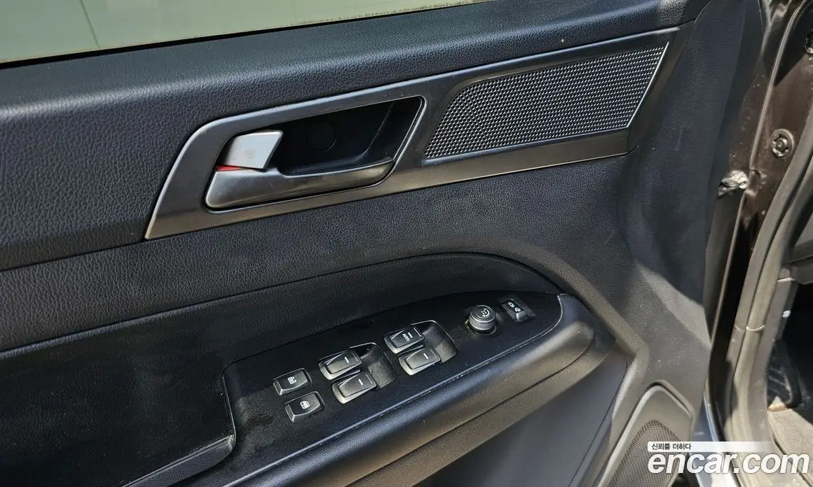 SsangYong Rexton 2021 2.2 автомат (гидро), фото 16