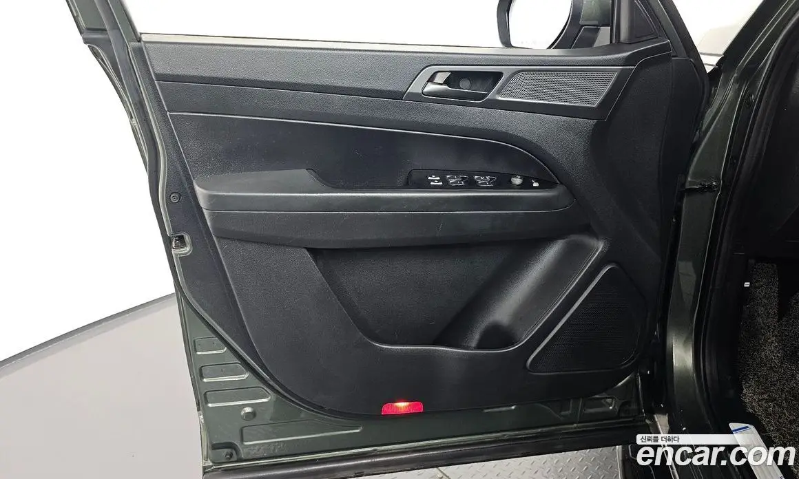 SsangYong Rexton 2022 2.2 автомат (гидро), фото 14