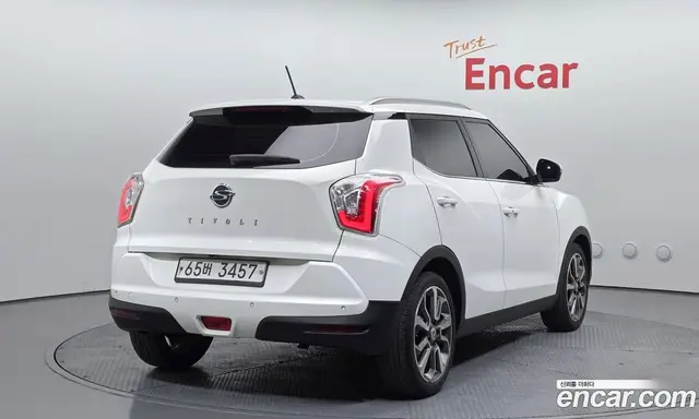 SsangYong TIBOLI 2015 1.6 автомат (гидро), миниатюра 2