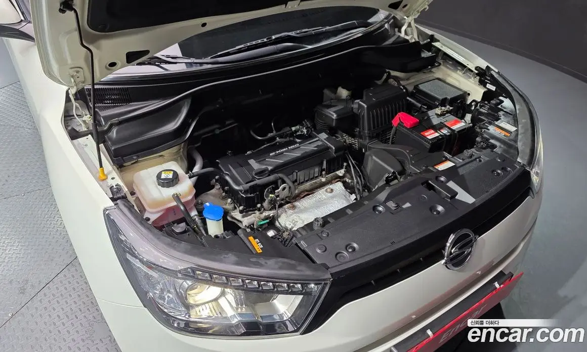 SsangYong TIBOLI 2016 1.6 автомат (гидро), фото 6