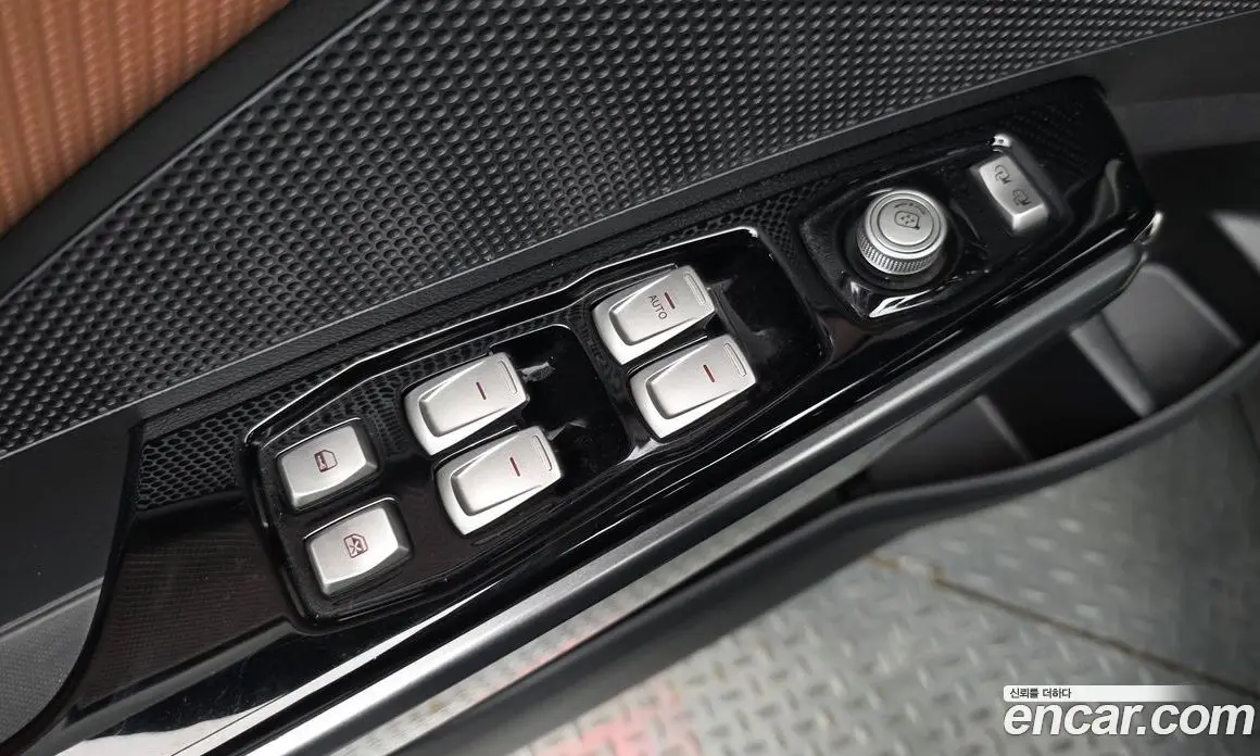 SsangYong TIBOLI 2018 1.6 автомат (гидро), фото 26