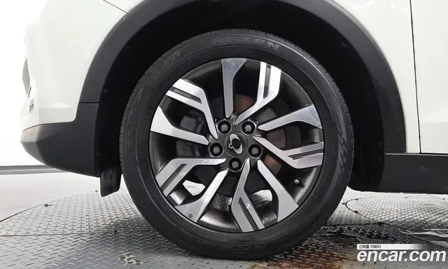 SsangYong TIBOLI 2018 1.6 автомат (гидро), миниатюра 4