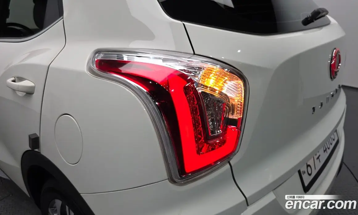 SsangYong TIBOLI 2018 1.6 автомат (гидро), фото 8