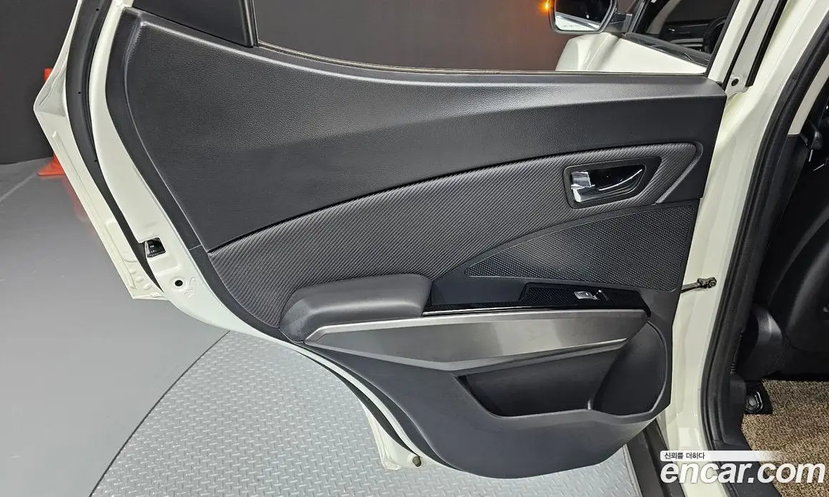 SsangYong TIBOLI 2020 1.5 автомат (гидро), фото 15