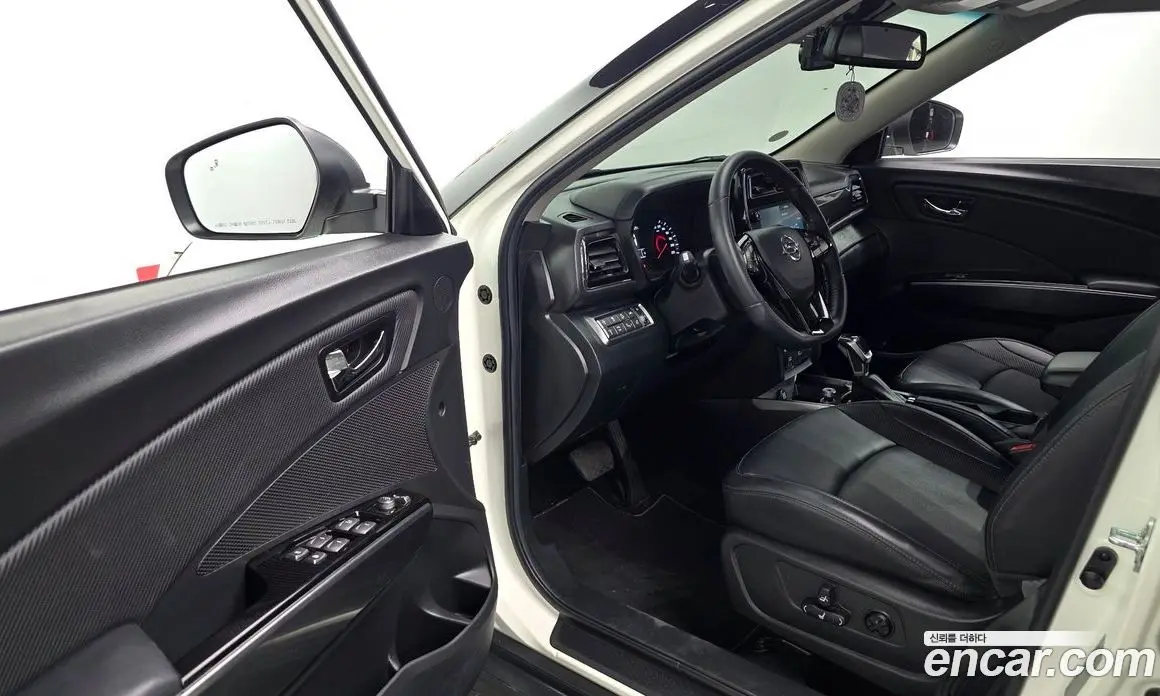 SsangYong TIBOLI 2022 1.5 автомат (гидро), фото 13