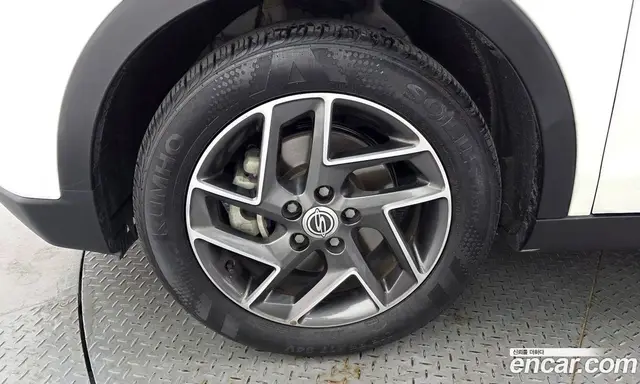 SsangYong TIBOLI 2022 1.5 автомат (гидро), миниатюра 5