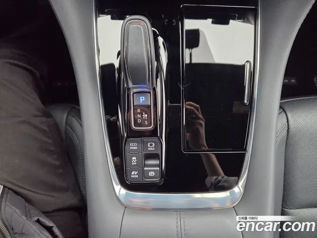 Toyota Alphard 2024 2.5 автомат (гидро), миниатюра 9 Toyota Alphard 2024 2.5 автомат (гидро), миниатюра 9