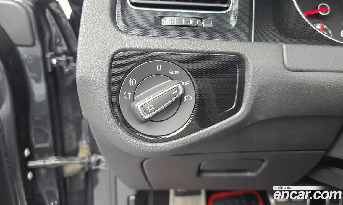 Volkswagen Golf 2014 2.0 автомат (гидро), фото 17