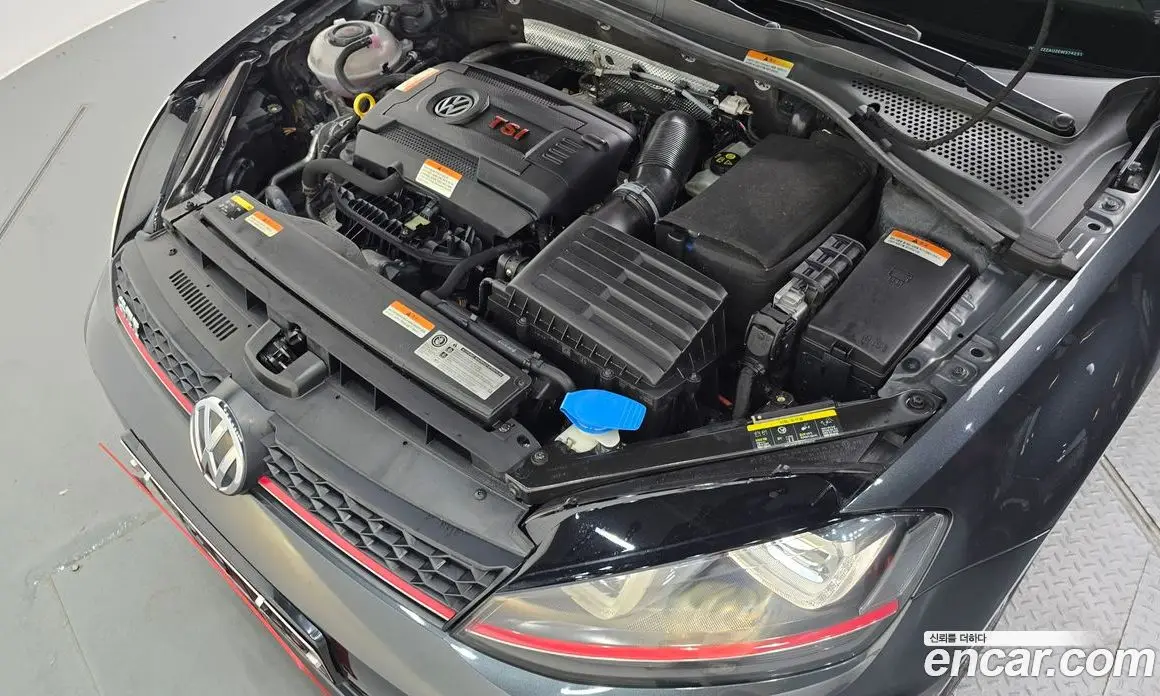 Volkswagen Golf 2014 2.0 автомат (гидро), фото 6