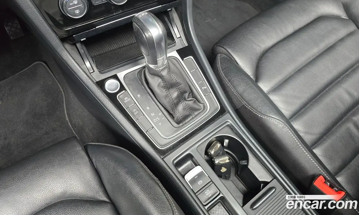 Volkswagen Golf 2016 1.4 автомат (гидро), фото 9