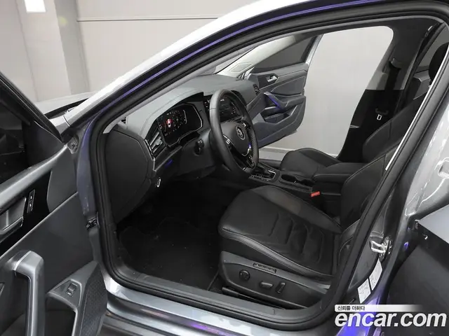 Volkswagen Jetta 2021 1.4 автомат (гидро), миниатюра 10
