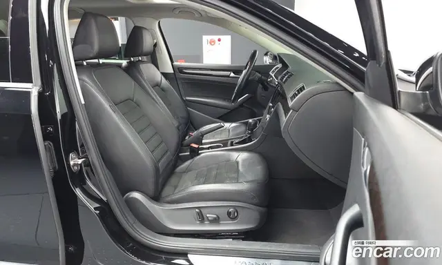 Volkswagen Passat 2015 2.0 автомат (гидро), миниатюра 11
