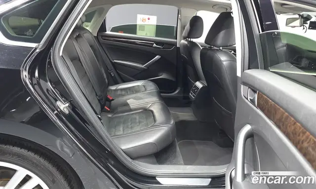 Volkswagen Passat 2015 2.0 автомат (гидро), миниатюра 12