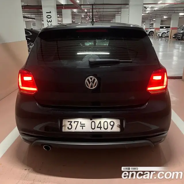 Volkswagen Polo 2016 1.4 автомат (гидро), миниатюра 4
