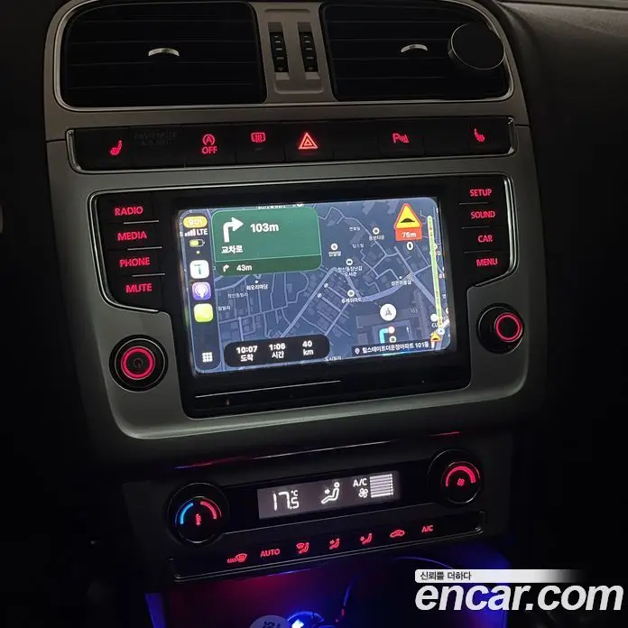 Volkswagen Polo 2016 1.4 автомат (гидро), фото 10