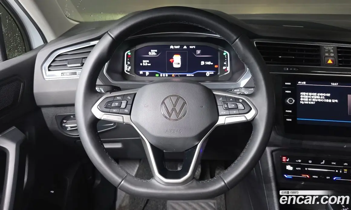 Volkswagen Tiguan 2022 2.0 автомат (гидро), фото 20