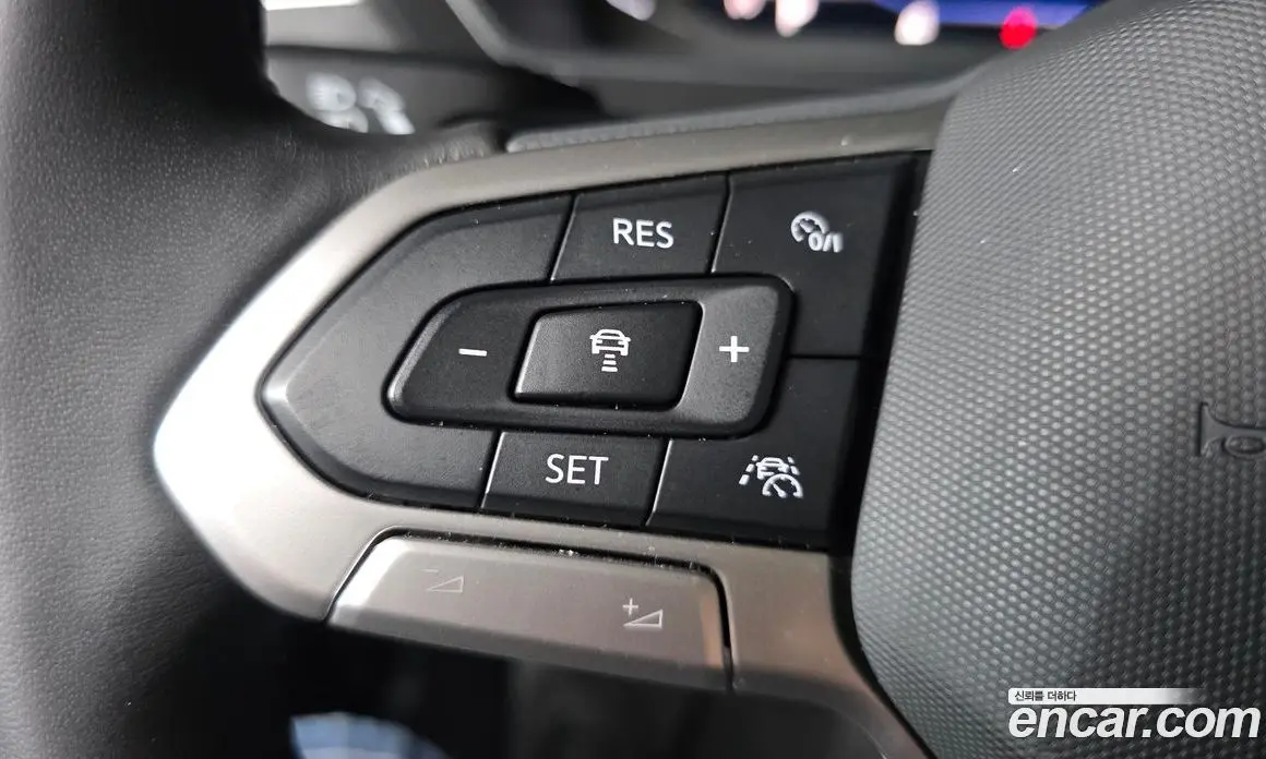 Volkswagen Tiguan 2022 2.0 автомат (гидро), фото 21