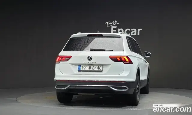 Volkswagen Tiguan 2022 2.0 автомат (гидро), миниатюра 4