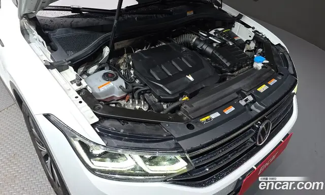 Volkswagen Tiguan 2022 2.0 автомат (гидро), миниатюра 6