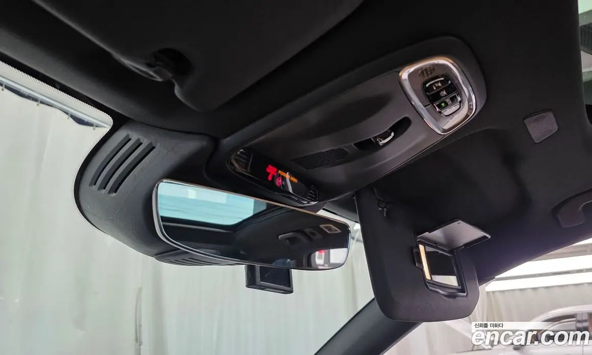 Volvo XC60 2018 2.0 автомат (гидро), фото 33