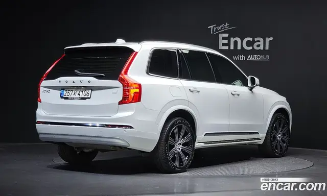 Volvo XC90 2022 2.0 автомат (гидро), миниатюра 2