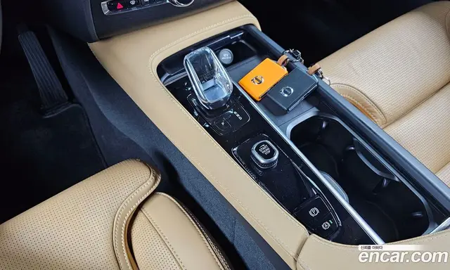 Volvo XC90 2022 2.0 автомат (гидро), миниатюра 12