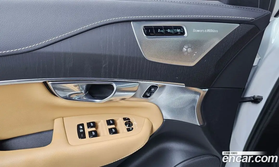 Volvo XC90 2022 2.0 автомат (гидро), фото 27