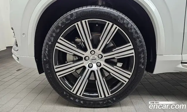 Volvo XC90 2022 2.0 автомат (гидро), миниатюра 5